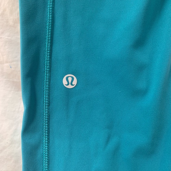 LULULEMON ALIGN SIZE 8 LEGGINGS - Picture 3 of 7